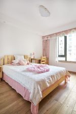 92平方米温馨卧室粉色窗帘装修效果图