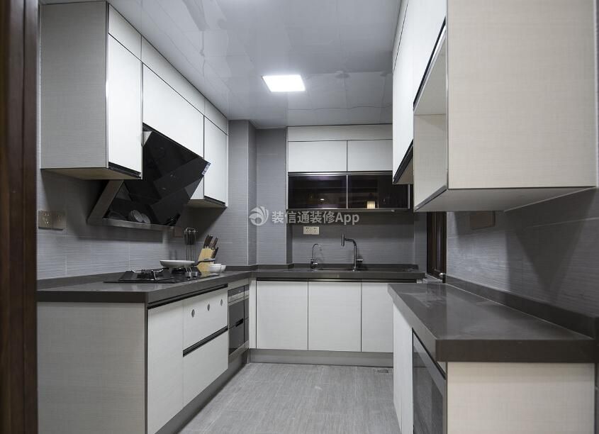 140平米现代厨房室内整体装修设计赏析: