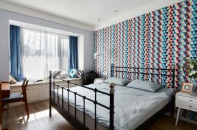 卧室床头壁纸效果图 铁艺床装修效果图片 2020铁艺床图片
