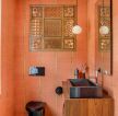 小型卫生间橙色背景墙装饰设计图赏析