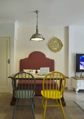 福星华府78平米美式小清新餐厅椅子图片