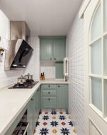 超小户型家庭厨房地板砖装修装饰效果图片