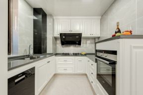 简约欧式风格家庭厨房整体橱柜装饰效果图片