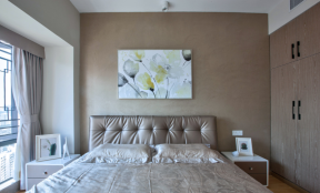 嘉泰馨庭现代简约92平二居室卧室装修案例