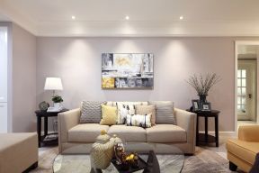 130平三居室美式风格客厅沙发装修效果图