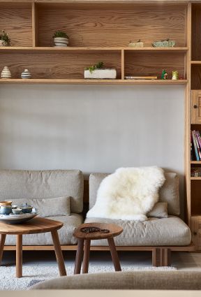125平三居欧式风格客厅沙发装修效果图片