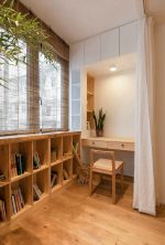 日式风格小型公寓阳台书房书柜设计图片