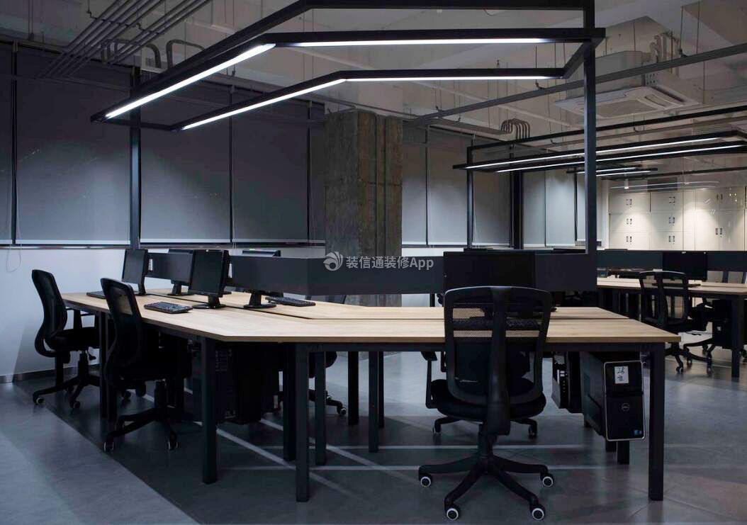 杭州大型公司办公室办公桌设计装修效果图一览