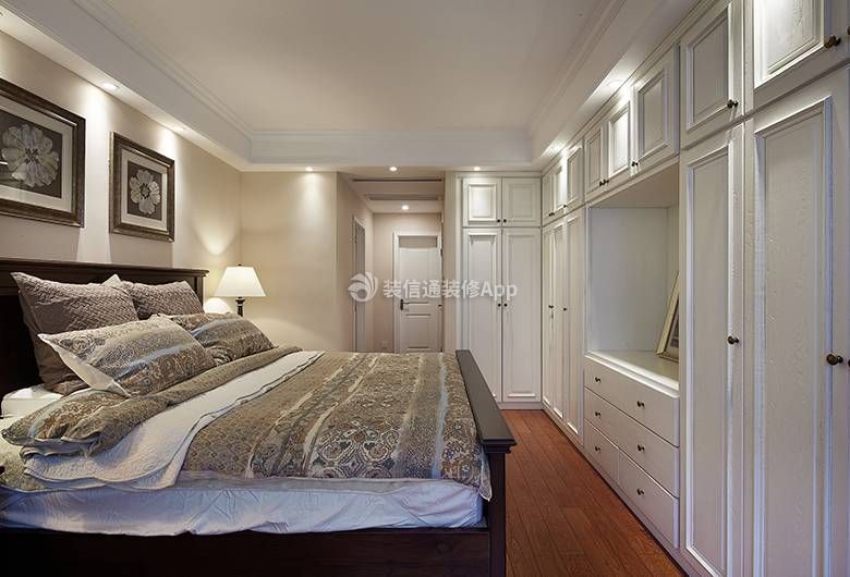 合能珍宝锦城美式122平三居室卧室装修案例