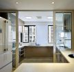 115平米家庭厨房玻璃移门设计装修效果图片
