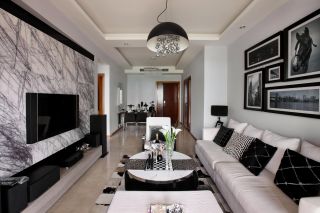 115平米现代黑白客厅电视墙瓷砖装修设计效果图片