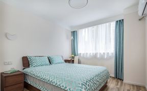 80平欧式风格房屋卧室床头柜设计图片2023