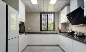 140平米三室二厅厨房白色橱柜设计效果图片