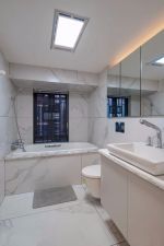 绿地海外滩108平现代风格家庭卫生间洗手台设计图