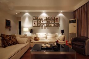 铂悦山99平欧式风格客厅沙发背景墙装修设计图