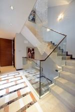 现代风格180平米跃层楼梯装修效果图片大全