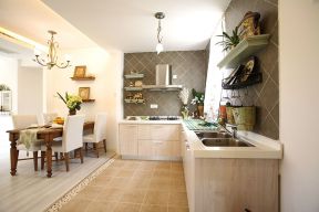北岭颐园地中海103平二居室厨房装修案例