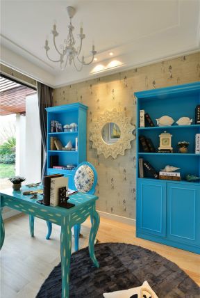 保利锦江里三居111平地中海风格书房蓝色书柜设计