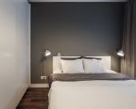 翡翠公寓一居室68平现代简约卧室装修效果图