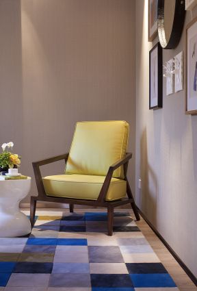 世界冠郡95平米三居室现代风格单人沙发装修设计效果图