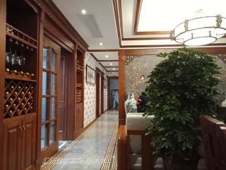 香榭国际二居120平中式走廊装修设计效果图