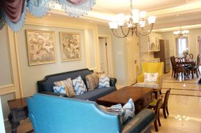 银色家园139平美式风格客厅沙发摆放设计图欣赏