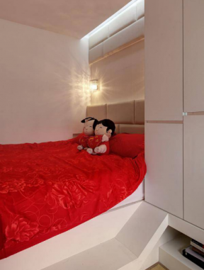 蓝光金双楠80平米现代简约卧室装修效果图欣赏