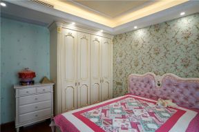 保利香槟欧式150平三居室卧室装修案例