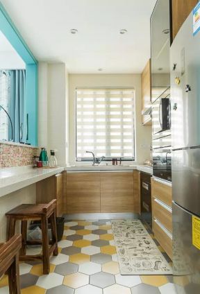 欧式风格128平三居室厨房装修效果图片大全