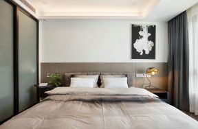曲江龙邸90平米三居室现代卧室背景墙装修设计效果图