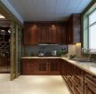江南美邸三居170平中式风格厨房实木橱柜效果图片