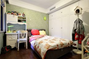 世通国际120平米三居室温馨风格卧室装修设计效果图