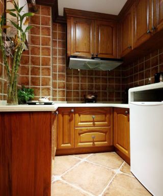 小户型美式风格家庭厨房实木橱柜设计装修图片