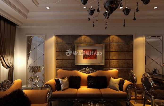 三居室89平古典风格客厅沙发装修效果图片欣赏