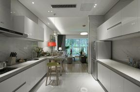 时尚现代简约87平米三居室厨房橱柜装修设计图片