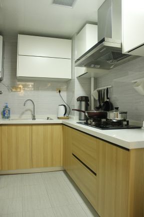 85平米二居室温馨风格厨房装修设计效果图