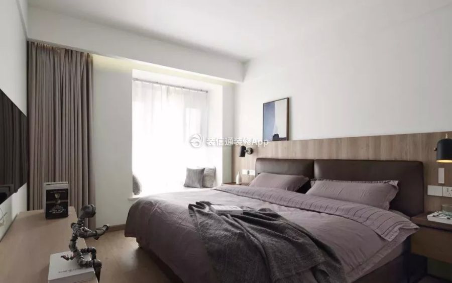 2023现代简约106平米三居室卧室床设计图片