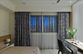 82平现代风格两居室卧室窗帘装修效果图大全