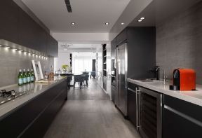 99平米现代风格三居室厨房装修效果图欣赏