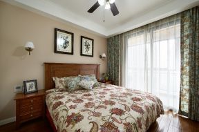 美式风格101平米三居室卧室窗帘装修图片赏析