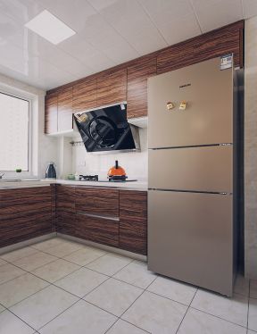 二居83平现代风格厨房装修设计图