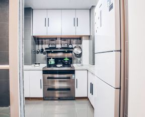 北欧风格二居88平厨房装修设计效果图图片