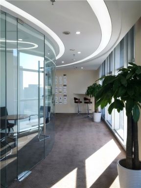 2000平现代风格办公室过道装饰效果图大全