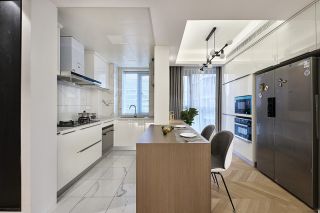 现代简约风格81平米两居室厨房吧台设计图片