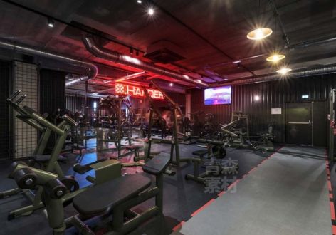 3000平米现代风格健身房俱乐部装修效果图