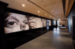 200平现代风格办公室走廊墙面装饰设计图片
