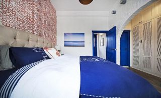 160平米地中海风格复式卧室床头背景效果图欣赏