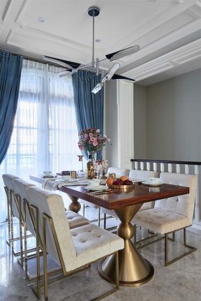 现代风格134平米三居室餐厅窗帘效果图欣赏