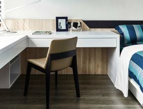 77平米二居室现代风格书桌椅装修设计效果图