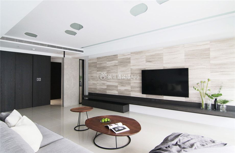 现代风格120平三居室客厅电视墙装修效果图